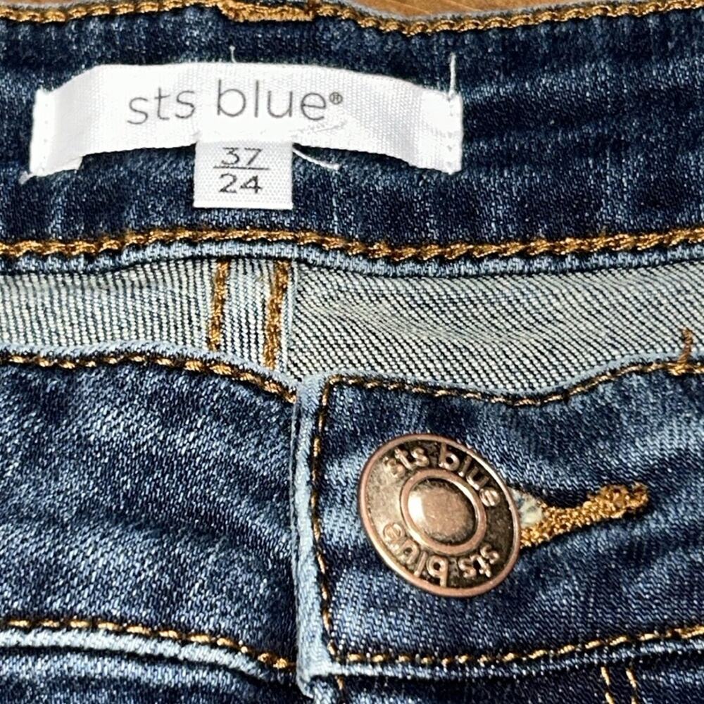 Woman’s Plus STS Blue Darren Girlfriend Cuffed Jeans in Blue Size 24 - Picture 5 of 8